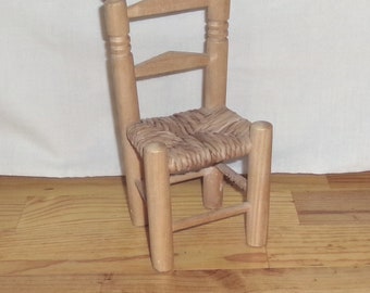 Doll Furniture Chair Wood wicker 7" tall Display Home Decor
