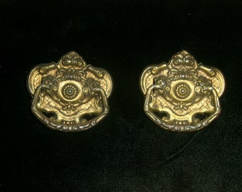 Vintage 2 Piece Ornate Drawer Pulls Brass Metal with one Screw for furniture Dresser Hardware