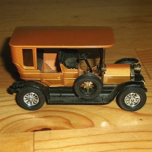 Matchbox Lesney England Models of Yesteryear Diecast Toy Car 1907 Peugeot Bonnal Renaulac Museum Y-6 1969