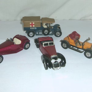Damaged Matchbox Lesney Diecast Toy Cars England Models of Yesteryear - Mixed lot of 4