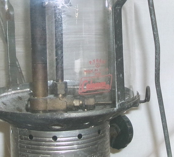 Vintage Coleman Lantern 1964 Model 220F (228F) Use Generator