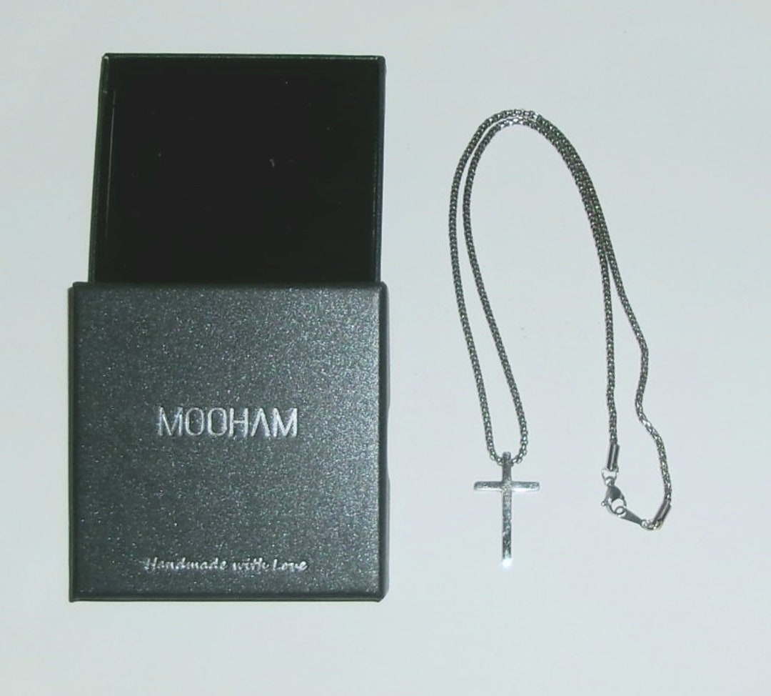 Bat Cross Silver | mouchu
