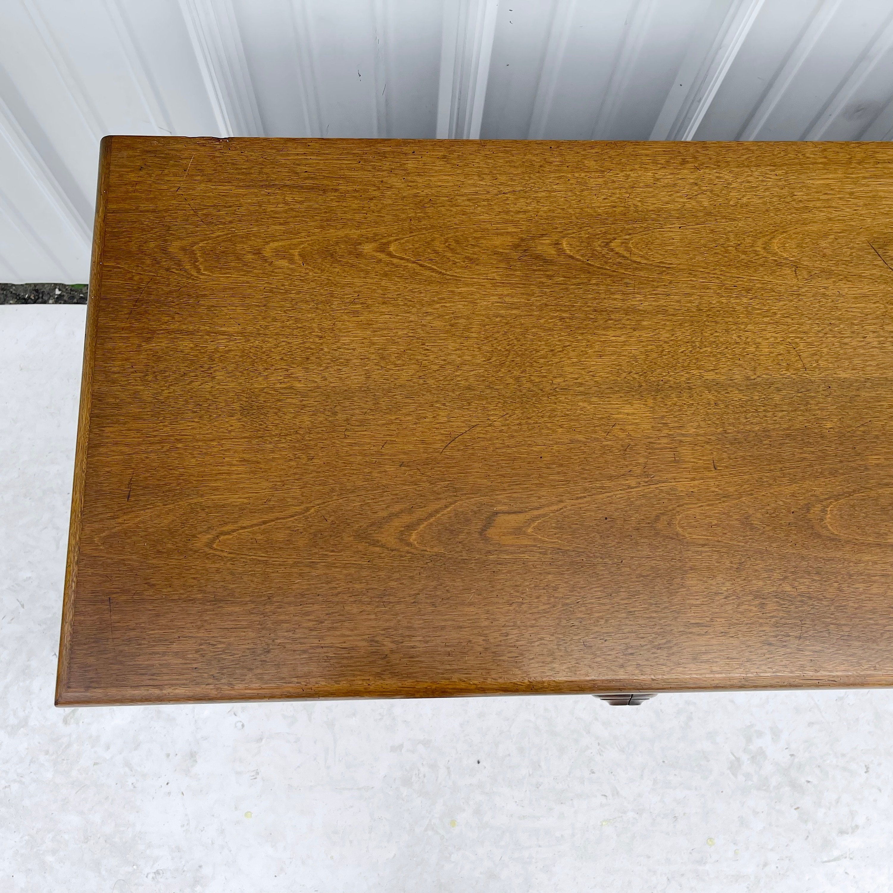 Gabinete de bar moderno de mediados de siglo de Ronnie Brahms | Etsy