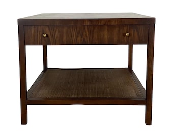 ヴィンテージ　サイドテーブル　UNIVERSAL　FURNITURE　LTD Vintage Universal Furniture Side Table Top Drawer Bottom Shelf Two