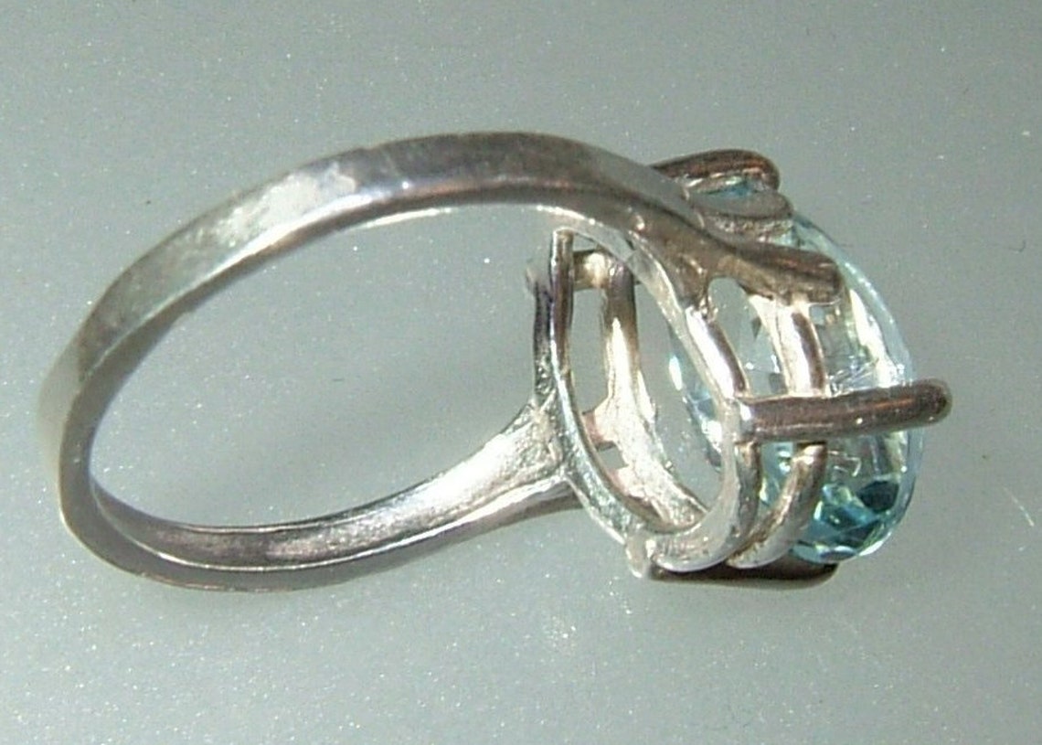 V3 Jewelry 925 Sterling Silver 1.60 Carat Round Shape Natural London Blue Topaz Solitaire Ring main image 1