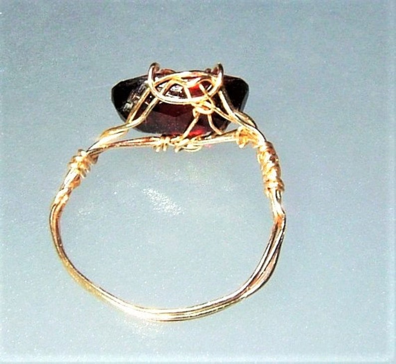 Rustic East West Garnet Ring Solitaire Band 14kt Gold Size 6
