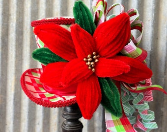 Christmas Mini Top Hat, Red and pink Poinsettia Mini Top Hat,Holiday Mini Top hat, Poinsettia hat, Mad Hatter Hat, red poinsettia, medium