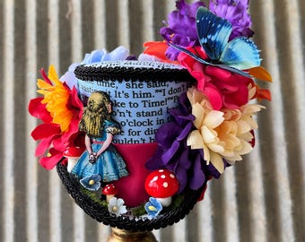 Mini top hat, Wonderland Book Script,Alice in Wonderland Mini Top Hat, Mad hatter, Tea party mini top hat, Mad Tea Party,diorama, small