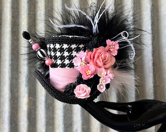 Micro mini cappello a cilindro, cappello da tè rosa e nero, Alice nel Paese delle Meraviglie, cappello del Cappellaio Matto, mini cappello per il tea party, cappello del Cappellaio Matto, tea party del matto