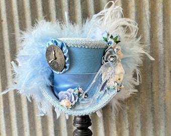 Mini Top Hat, Kentucky Derby Hat, Light blue mini hat, Mad Hatter Hat, Cinderella Mini Top hat, Tea Party hat, Princess hat, medium