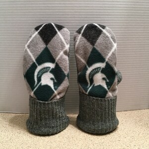 Michigan State mittens