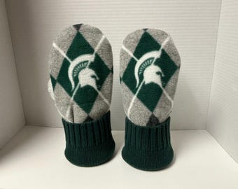 Michigan State mittens