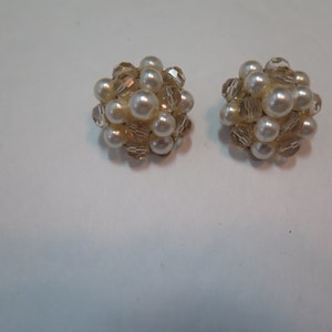 Lisner Pearl and Yellow Bead Clip Earrings