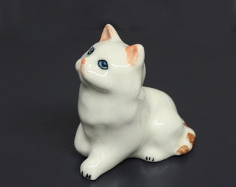 Miniature Animals Ceramic White Kitten Cat Ceramic Hand painted