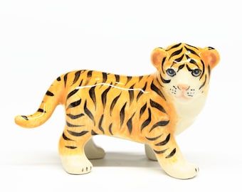 Figura de tigre de pie de cerámica con animales en miniatura pintada a mano