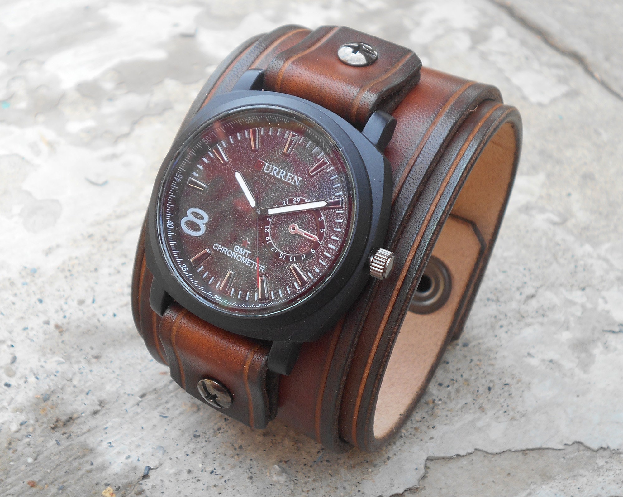 レザーウォッチカフ、ハンドメイドメンズレディースリストバンド、職人