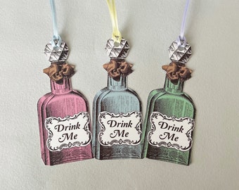 Alice in Wonderland Bottle Tags: Drink Me Tea Party Favors (Set of 6)