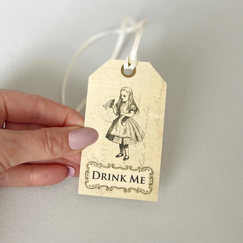 Alice In Wonderland vintage style gift tags set of 10 Drink Me image 9