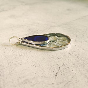 Blue stained glass drop pendant with clear blue little drop and a bigger in vintage upcycled bubble glass handmade for unisex gift image 8