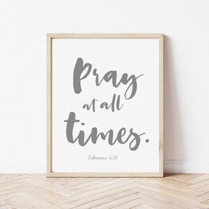 Efesios 6 Signo de pared, Arte de las Escrituras, Diario bíblico, Arte bíblico, Orar en todo momento, Impresión de versículos bíblicos de Navidad, Mapeo de versículos, Tarjeta de oración