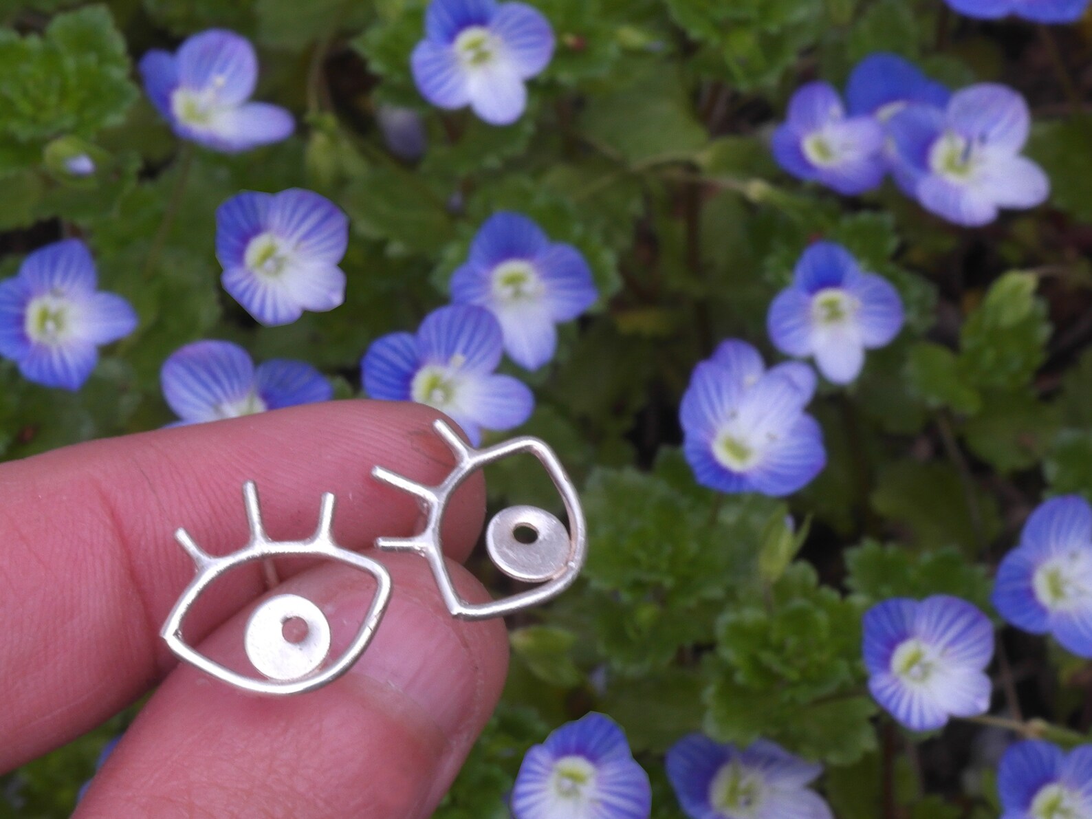 Eyes Earrings Sterling Silver Stud Earrings Eye Studs Minimal Etsy