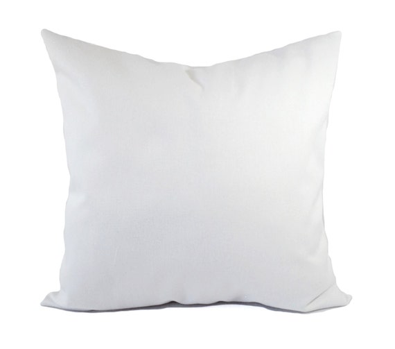 white throw pillows