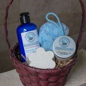 The Goat Milk Natural Pain Relief Gift Basket - Goat Milk & Honey Natural Relief Lotion, Natural Pain Relief Foot Balm, Bath Fizzy and pouf