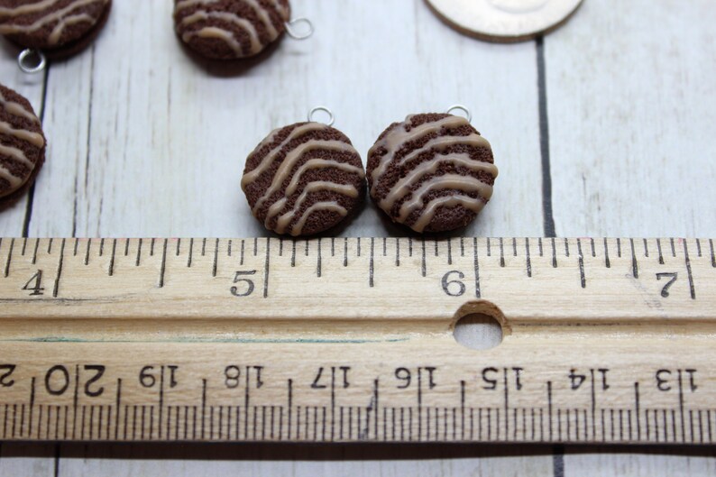 Ready to ship Stitch Marker Bracelet Charm Progress Keeper Fudge Round Snack Cake Charm