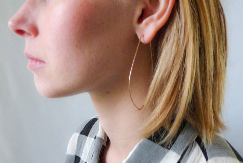 CIRQUE HOOP EARRINGS Long Tapered Hoop Earrings Minimalist Hammered Hoops in 14k Gold or Rose Gold Fill image 2