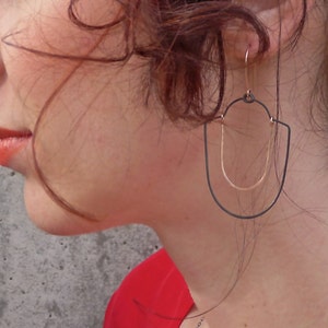 OXBOW EARRINGS - Minimalist Layered Arch Earrings - Light Weight Hammered Earrings