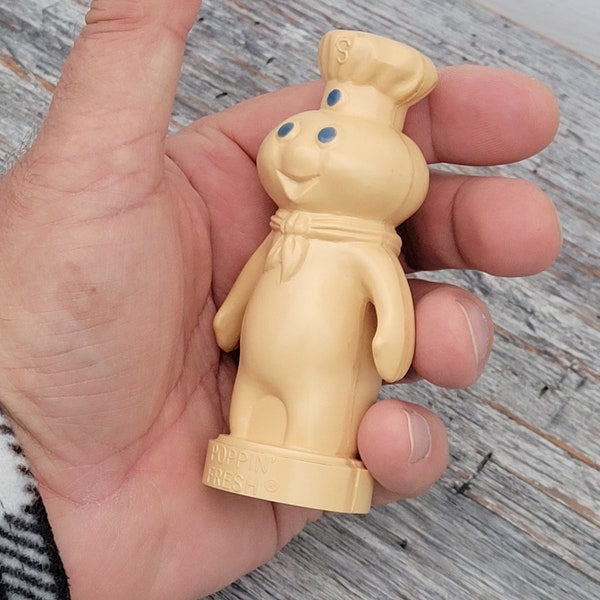 Vintage ~ 1974  Pillsbury Doughboy Poppin Fresh Plastic Salt Shaker