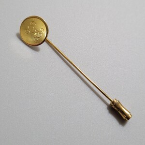 Vintage Letter G Stick Pin Initial Pin Fancy Monogram Hat Pin Circle Shaped Gold Toned UnSigned Vintage Costume Jewelry