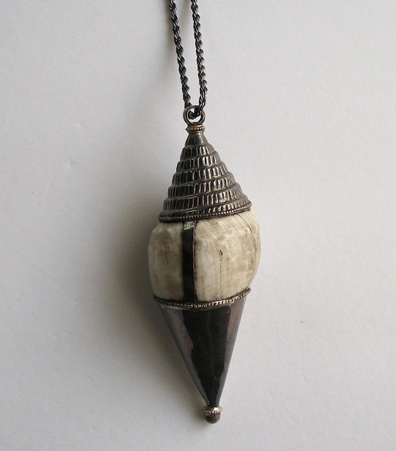 Amazing Super Rare KENNETH Jay LANE Statement Nec… - image 1