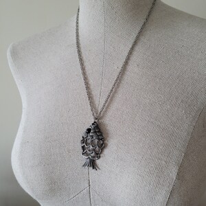 Vintage Necklace 21 Inch Fish Necklace Black and Silver Toned Fish Necklace Silver Colored Statement Jewelry Vintage Costume Jewelry