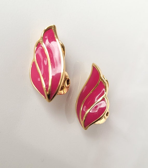 Vintage Clip On Earrings Small MONET Fuchsia and G