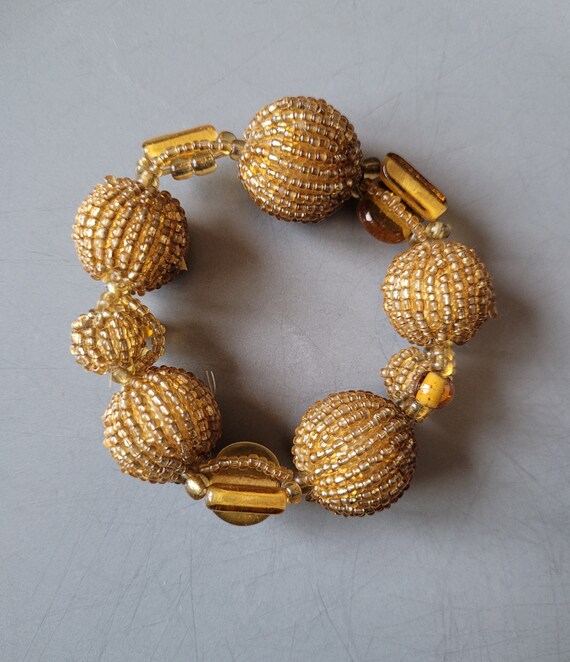 Fantastic Vintage Beaded Bracelet Detailed Stretch