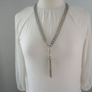 Vintage Lovely Silver Toned Tassel Necklace Vintage Silver Toned Detailed Y Necklace Vintage Tassel Necklace Silver Toned Necklace