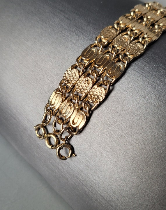 Vintage Bracelet Triple Row and Three Clasp Gold … - image 4