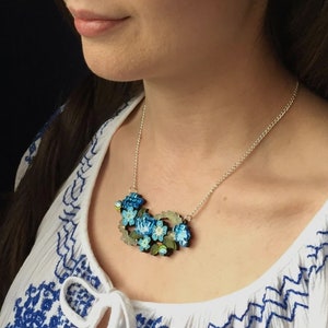 Forget-Me-Knot Necklace