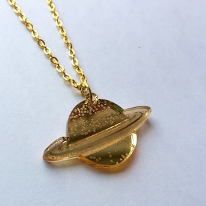 Another girl, another planet: SATURN NECKLACE