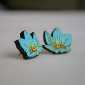 Forget-Me-Knot Stud Earrings