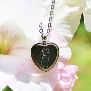 Black Cat Heart Pet Cremation Jewelry for Ashes Urn Necklace Ash Pendant Kitten Kitty Memorial Gift Stainless Steel Chain Loss Ladies Girls