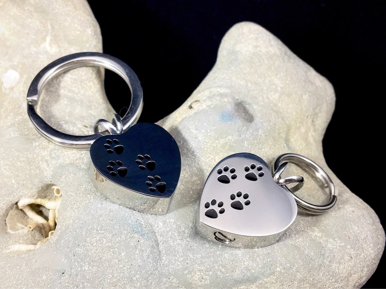 Urn 4 Paws on My Heart Cremation PENDANT or NECKLACE Holds Cremains ...
