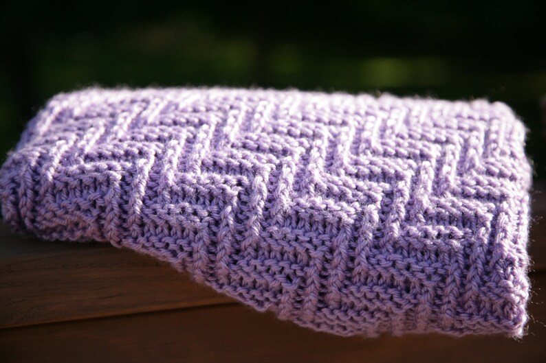 Ziggyzaggy Reversible Blanket Knitting Pattern Baby to Adult 7 Sizes