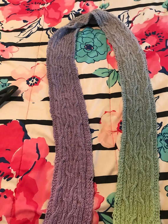 Lightweight reversible cable knitted scarf