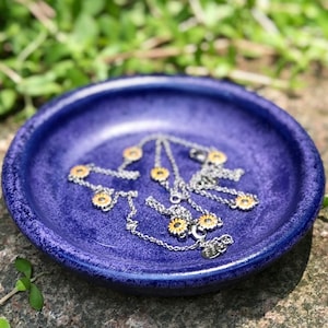 Ring Dish, Ring Holder, Ceramic Jewelry Holder, Pottery Dish, Ceramic Trinket Bowl, Jewelry Dish, Gifts for Women, Purple Decor