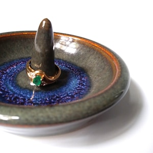 Ceramic Ring Dish, Ring Holder, Jewelry Dish, Pottery Jewelry Holder, Gifts for Brides & Mom, Wedding Anniversary, Stone Grey w/ Purple Blue