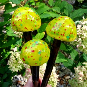 Mushroom Garden Stakes, Garden Decor, Set of 3, Ceramic Mushrooms in Green Apple, Plant Stakes, Garden Pick, Outdoor Yard Art