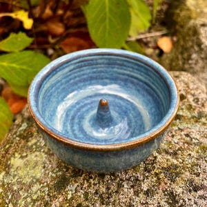 Handmade Stoneware Apple Baker Bowl: Blue Swirl Ceramic Dish
