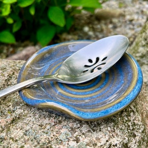 Ceramic Spoon Rest, Utensil Plate Holder, Handmade Stoneware Pottery, Blue Kitchen Decor, Cooking Gadgets, Home Decoration, Gifts for Her